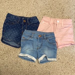 Set of 3 girl’s shorts size 2T